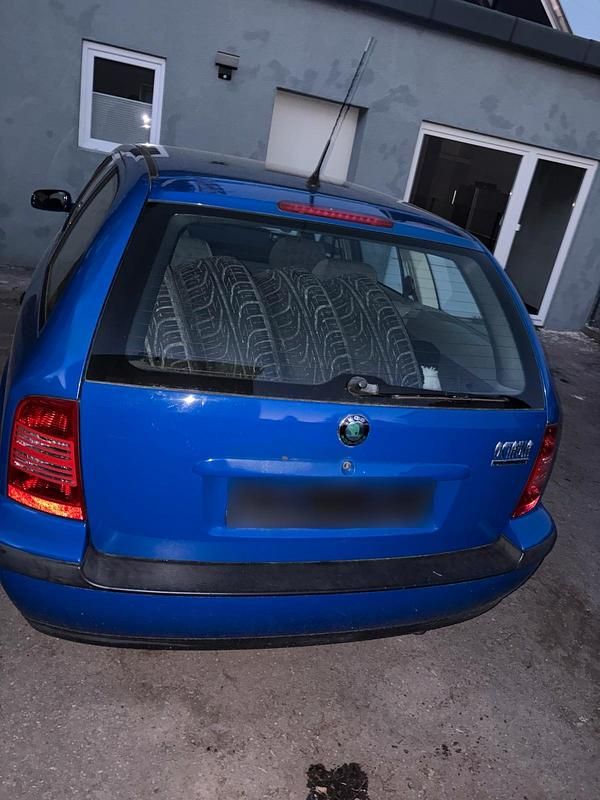 Gebraucht Skoda Octavia 145 PS (106 kW) 2004 Blau Kombi
