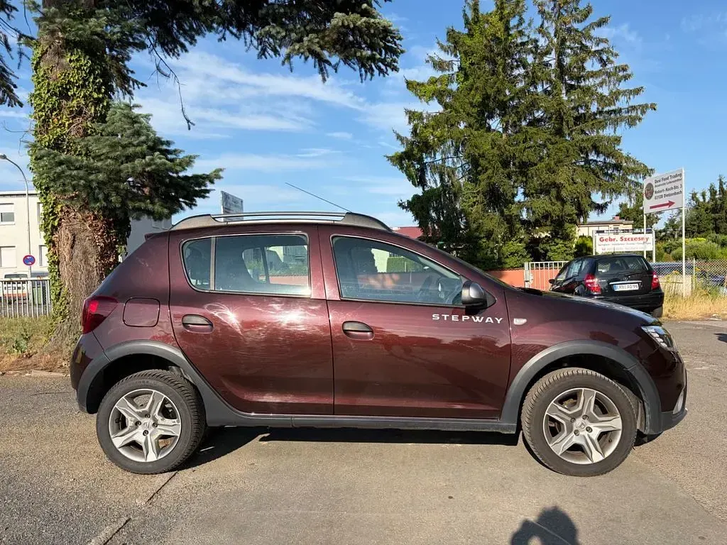 Gebraucht Dacia Sandero Stepway 90 PS (66 kW) 2017 Braun Limousine