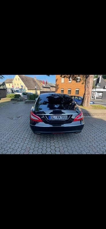 Schwarz Gebraucht 2013 Mercedes CLS350 Coupé | 22.499 € (Etwas zu teuer) - Bild 1/4