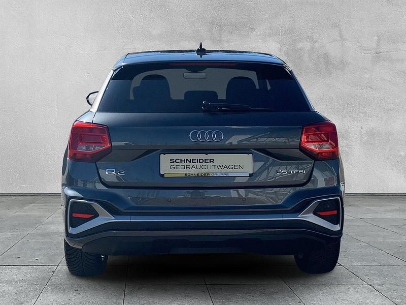Gebraucht Audi Q2 S-Line 150 PS (110 kW) 2025 Grau SUV