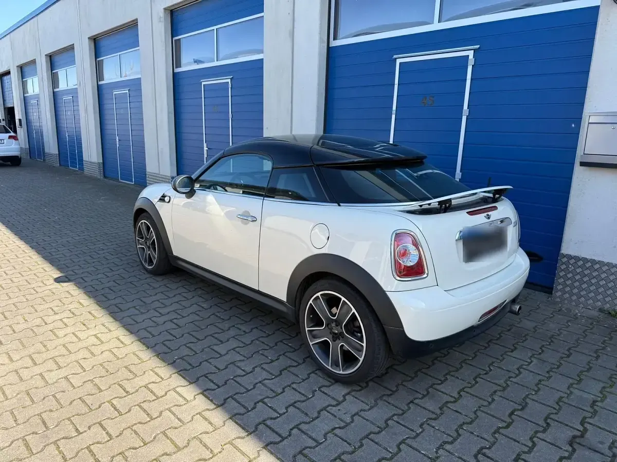 Käytetty Mini Cooper Coupé 125 HP (91 kW) 2012 Valkoinen Coupe - kaksiovinen