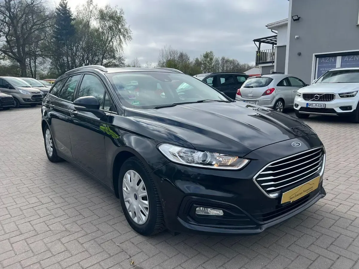 Second-hand Ford Mondeo Trend 120 CP (88 kW) 2021 Negru Break
