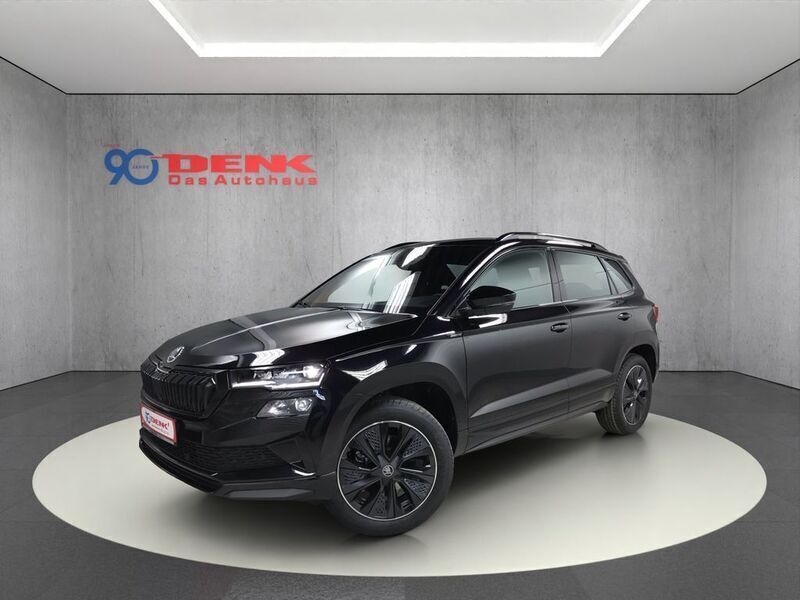Schwarzmagic perleffekt Gebraucht 2024 Skoda Karoq Drive SUV | 49.770 € - Bild 1/4