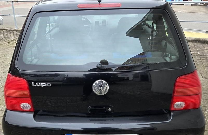 Gebraucht VW Lupo 50 PS (36 kW) 1998 Schwarz Kleinwagen
