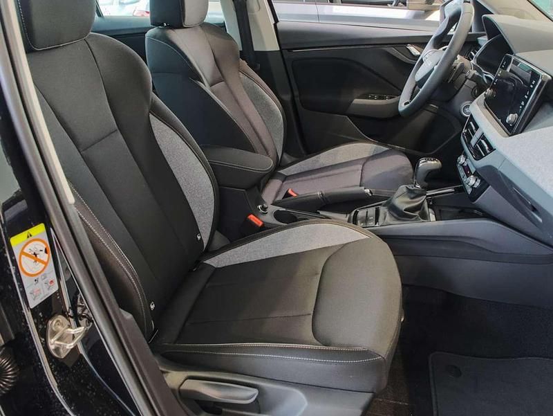 Neu Skoda Kamiq 116 PS (85 kW) 2026 Blackmagicperleffekt SUV