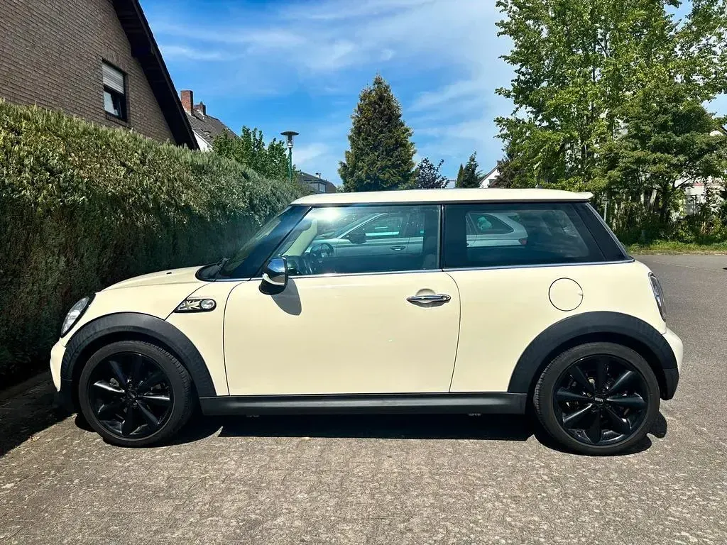 Gebraucht Mini ONE 98 PS (72 kW) 2011 Beige Kleinwagen