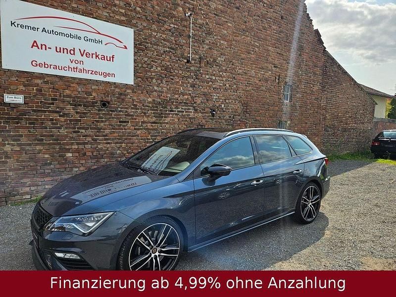 Magnetic tech grey Gebraucht 2018 Cupra Leon Kombi | 24.990 € (Fairer Preis) - Bild 1/4