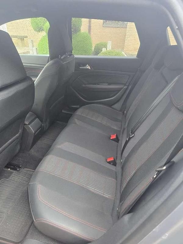 Gebraucht Peugeot 308 SW Allure 131 PS (96 kW) 2019 Kombi