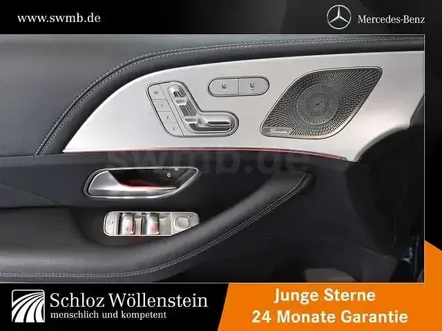 Gebraucht Mercedes GLE300 AMG 269 PS (197 kW) 2024 Metalliclack sodalithblau SUV