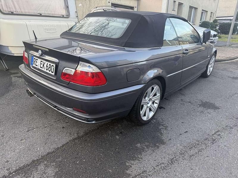 Gebraucht BMW 325 Cabriolet 192 PS (141 kW) 2002 Cabrio