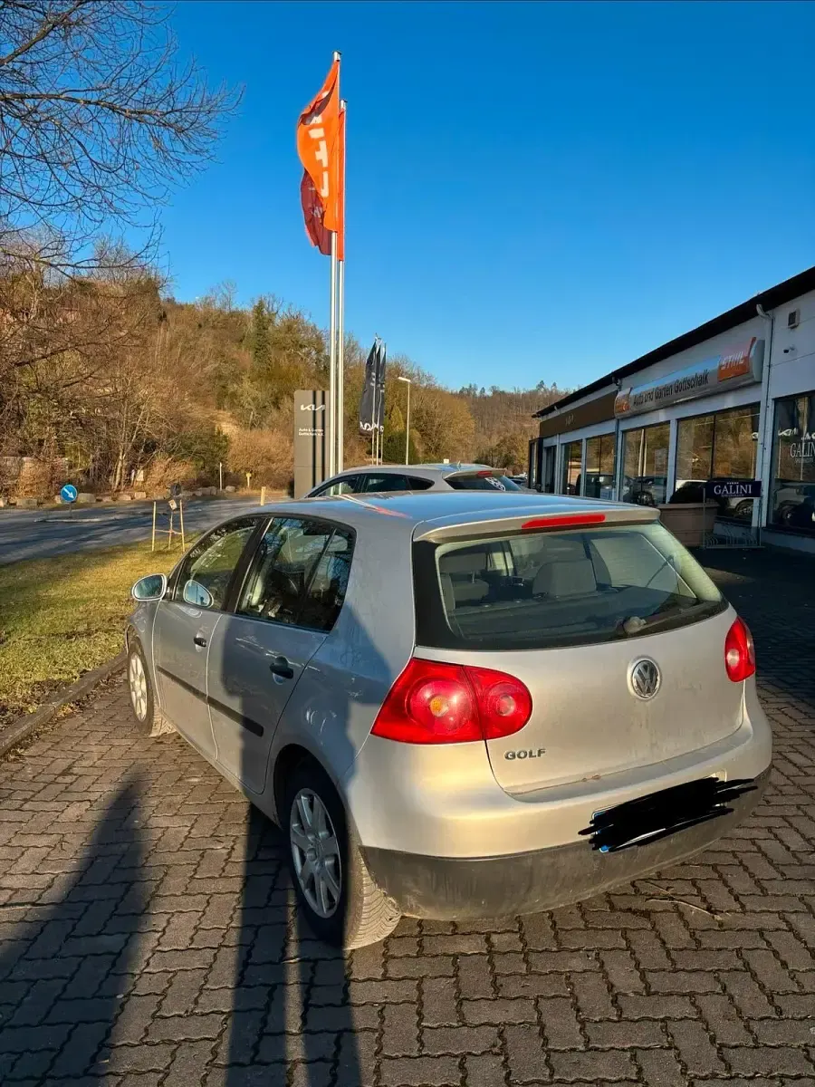 Gebraucht VW Golf V 75 PS (55 kW) 2006 Grau Kleinwagen