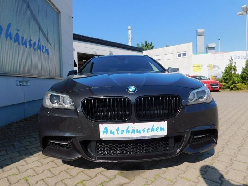 Gebraucht BMW M550 Performance 381 PS (280 kW) 2013 Grau Limousine