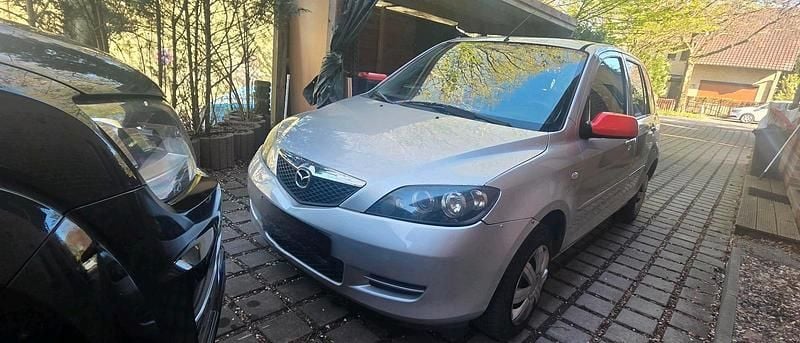 Gebraucht Mazda 2 80 PS (58 kW) 2007 Silber Kleinwagen