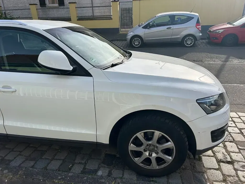 Gebraucht Audi Q5 143 PS (105 kW) 2011 Weiß SUV