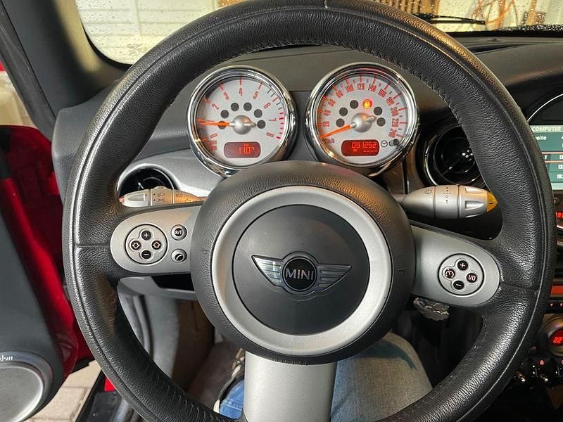 Gebraucht Mini Cooper Cabriolet 116 PS (85 kW) 2005 Rot Cabrio