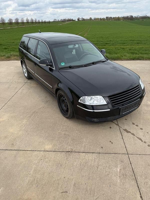 Gebraucht VW Passat Highline 184 PS (135 kW) 2004 Schwarz Kombi