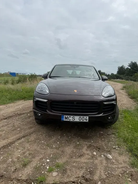 Gebraucht Porsche Cayenne Diesel Platinum Edition 262 PS (192 kW) 2017 Braun SUV