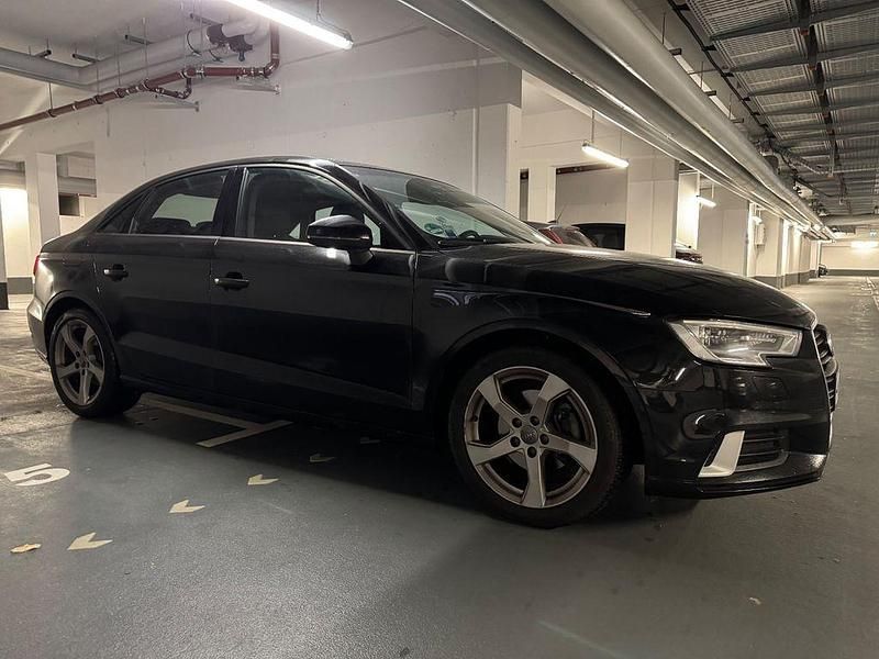 Gebraucht Audi A3 150 PS (110 kW) 2020 Schwarz Limousine