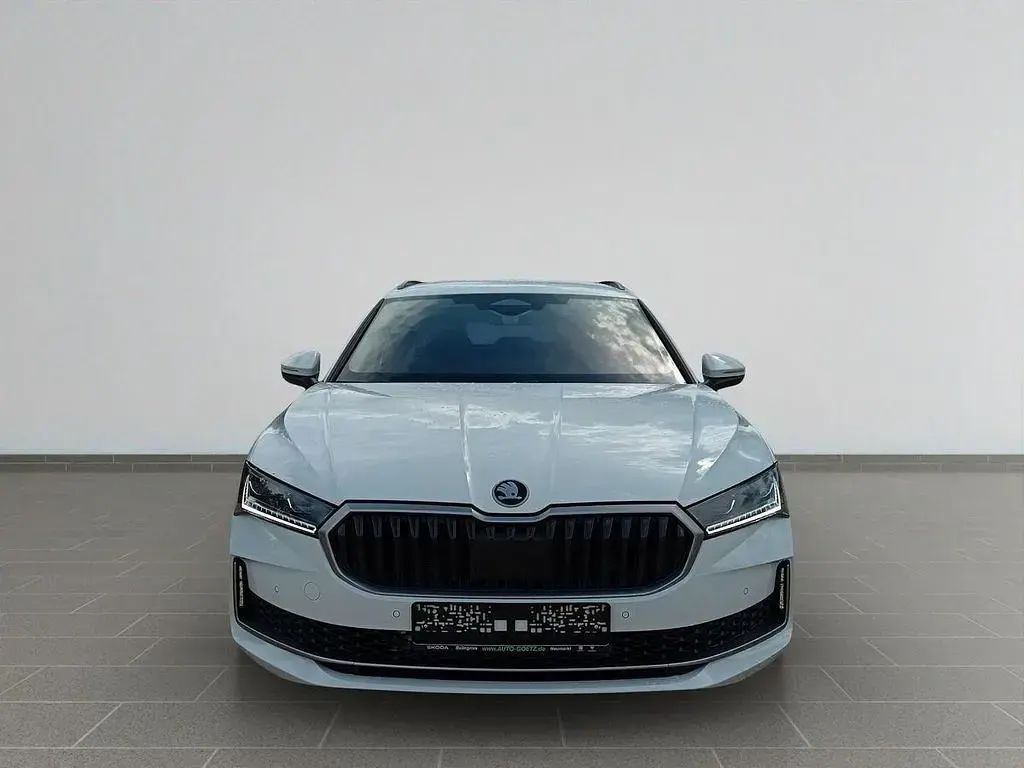 Usata Skoda Superb Selection 204 CV (150 kW) 2026 Bianco Station wagon