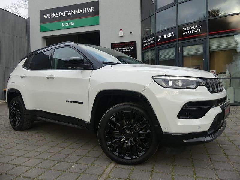 Alpine white Gebraucht 2023 Jeep Compass SUV | 26.800 € (Guter Preis) - Bild 1/4
