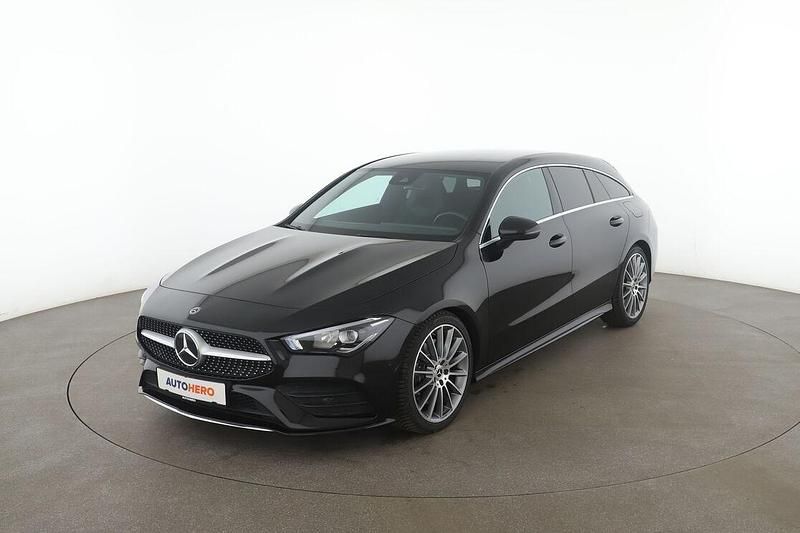 Schwarz Gebraucht 2019 Mercedes CLA220 Shooting Brake AMG line Kombi | 28.170 € (Fairer Preis) - Bild 1/3