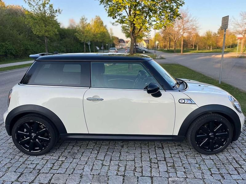 Second-hand Mini Cooper S 184 CP (135 kW) 2010 Bej Hatchback