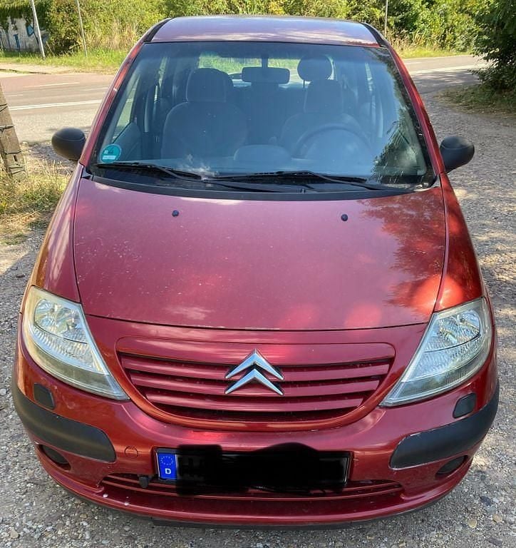 Gebraucht Citroën C3 Comfort 73 PS (53 kW) 2005 Rot Limousine