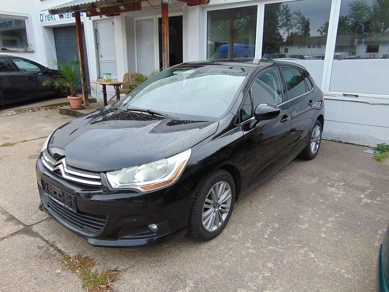 Gebraucht Citroën C4 Tendance 111 PS (81 kW) 2012 Noir perla nera Limousine