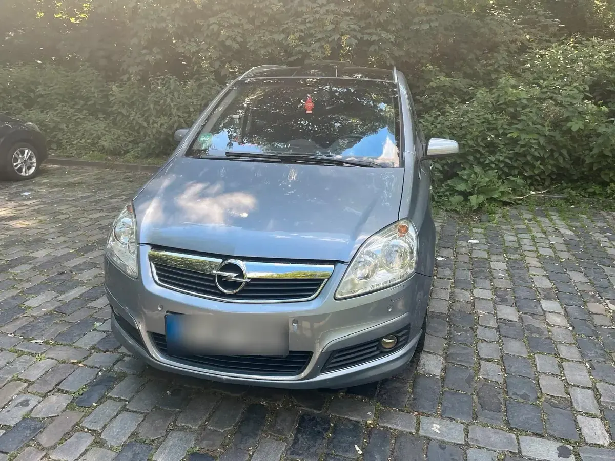 Gebraucht Opel Zafira 140 PS (102 kW) 2009 Grau Van / Kleinbus