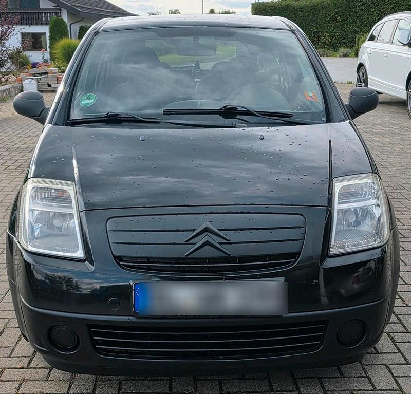 Schwarz Gebraucht 2007 Citroën C2 Kleinwagen | 1.000 € (Fairer Preis) - Bild 1/4