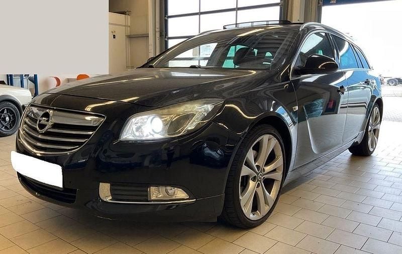 Schwarz Gebraucht 2010 Opel Insignia Kombi | 4.999 € (Fairer Preis) - Bild 1/4
