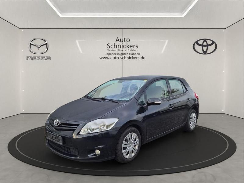 Mysticschwarz mica Gebraucht 2010 Toyota Auris Life+ Limousine | 3.990 € (Fairer Preis) - Bild 1/4
