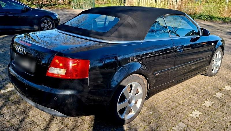Gebraucht Audi A4 Cabriolet Ambiente 163 PS (119 kW) 2004 Schwarz Cabrio
