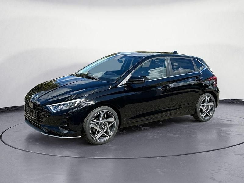 Phatom black Neu 2025 Hyundai i20 Prime Limousine | 23.799 € (Fairer Preis) - Bild 1/4