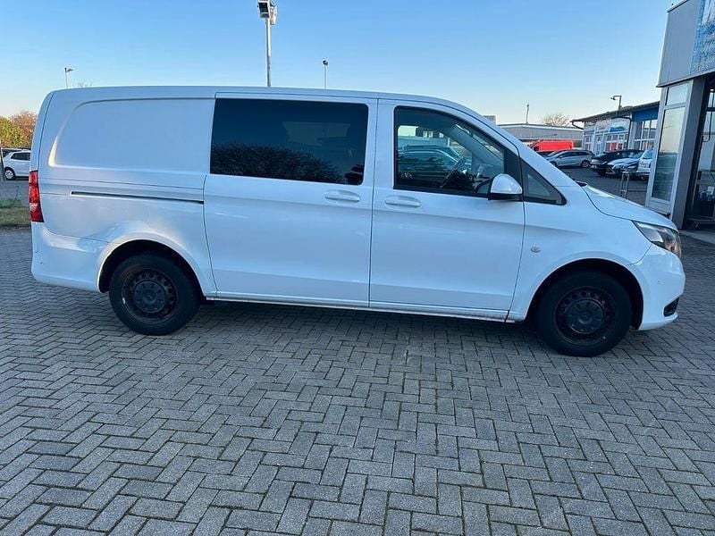 Gebraucht Mercedes Vito 163 PS (119 kW) 2017 Arktikweiss Van