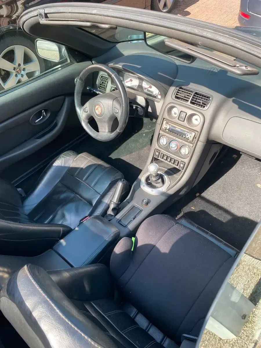 Gebraucht MG TF 135 PS (99 kW) 2002 Grün Cabrio