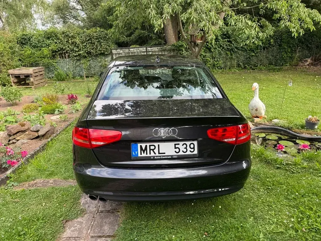 Gebraucht Audi A4 Ambition 177 PS (130 kW) 2014 Limousine