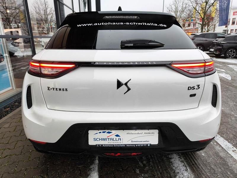 Gebraucht DS Automobiles DS3 Crossback E-Tense Performance Line Plus 114 kW (156 PS) 2024 Weiß SUV