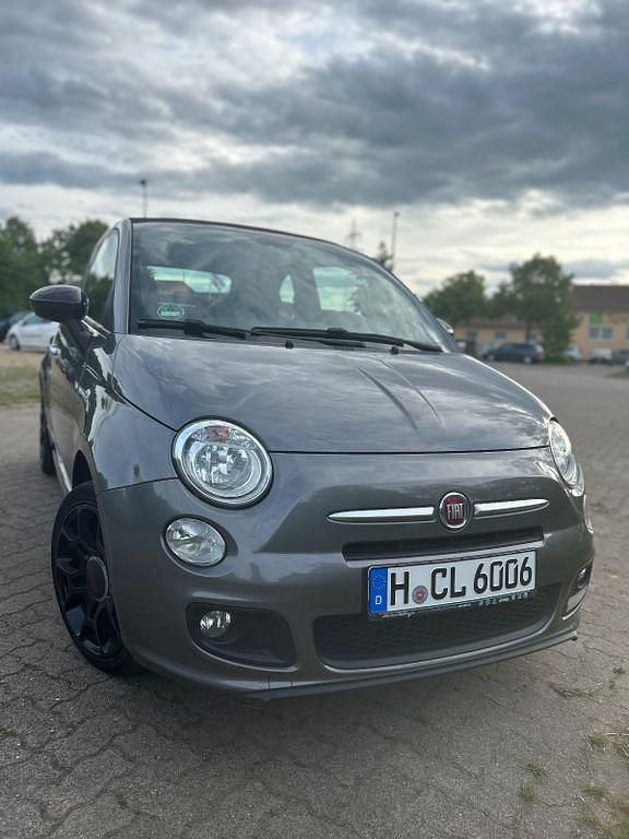 Grau Gebraucht 2015 Fiat 500 Cabrio | 7.100 € (Guter Preis) - Bild 1/4