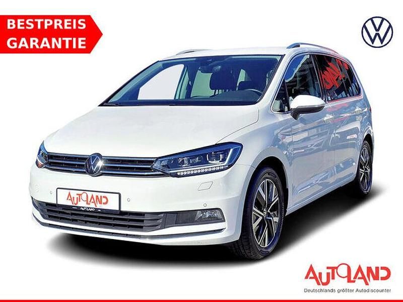Weiß Gebraucht 2022 VW Touran Highline Van / Kleinbus | 26.950 € (Fairer Preis) - Bild 1/4