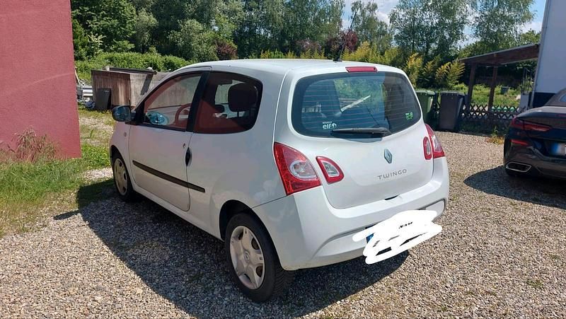 Gebraucht Renault Twingo 75 PS (55 kW) 2014 Weiß Kleinwagen