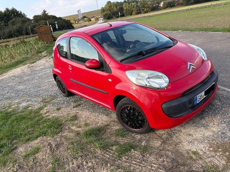 Rot Gebraucht 2007 Citroën C1 Style Kleinwagen | 1.500 € (Guter Preis) - Bild 1/4