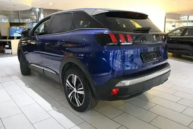 Gebraucht Peugeot 3008 Allure 131 PS (96 kW) 2020 Blau SUV