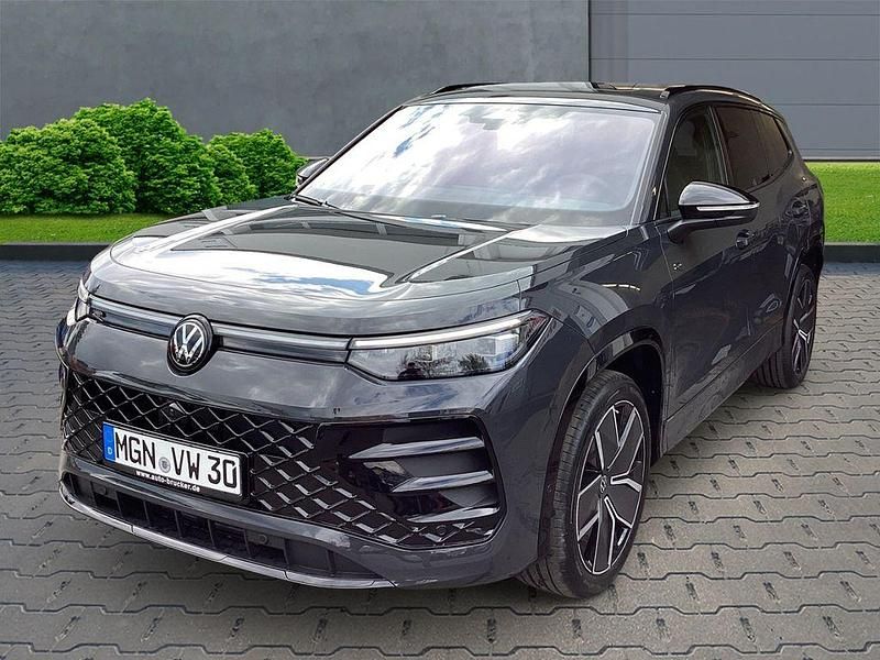 Gebraucht VW Tayron R-line 193 PS (141 kW) 2026 Grau SUV