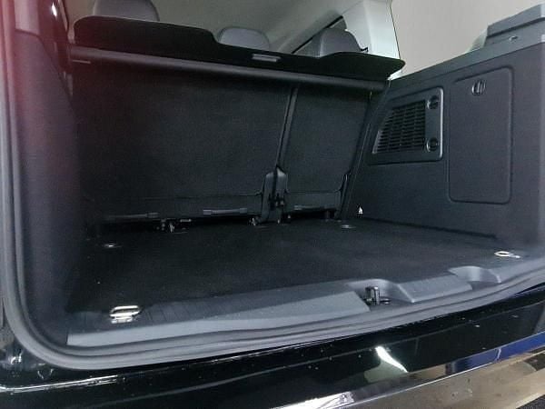 Neu VW Caddy 150 PS (110 kW) 2025 Schwarz (deep black perleffekt) Van / Kleinbus