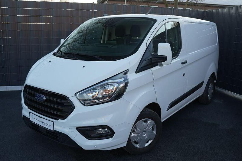 Gebraucht Ford Transit Custom 131 PS (96 kW) 2021 Weiß Van / Kleinbus