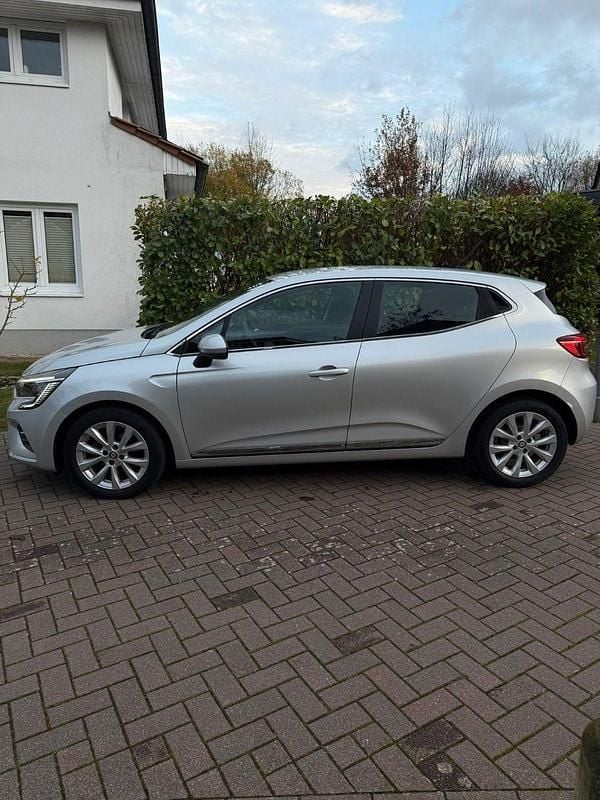 Gebraucht Renault Clio V Intens 91 PS (66 kW) 2021 Silber Limousine
