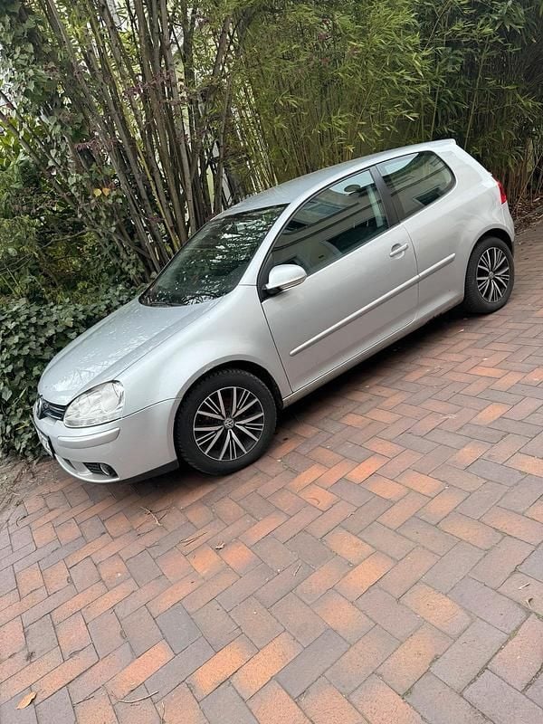 Gebraucht VW Golf 100 PS (73 kW) 2006 Grau Coupé