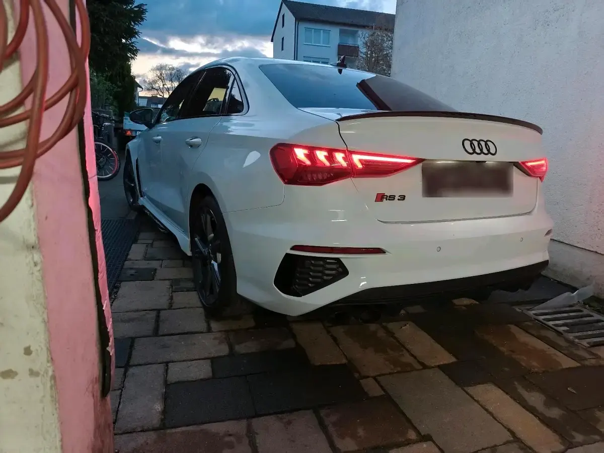 Second-hand Audi RS3 310 CP (228 kW) 2023 Alb Berlinǎ