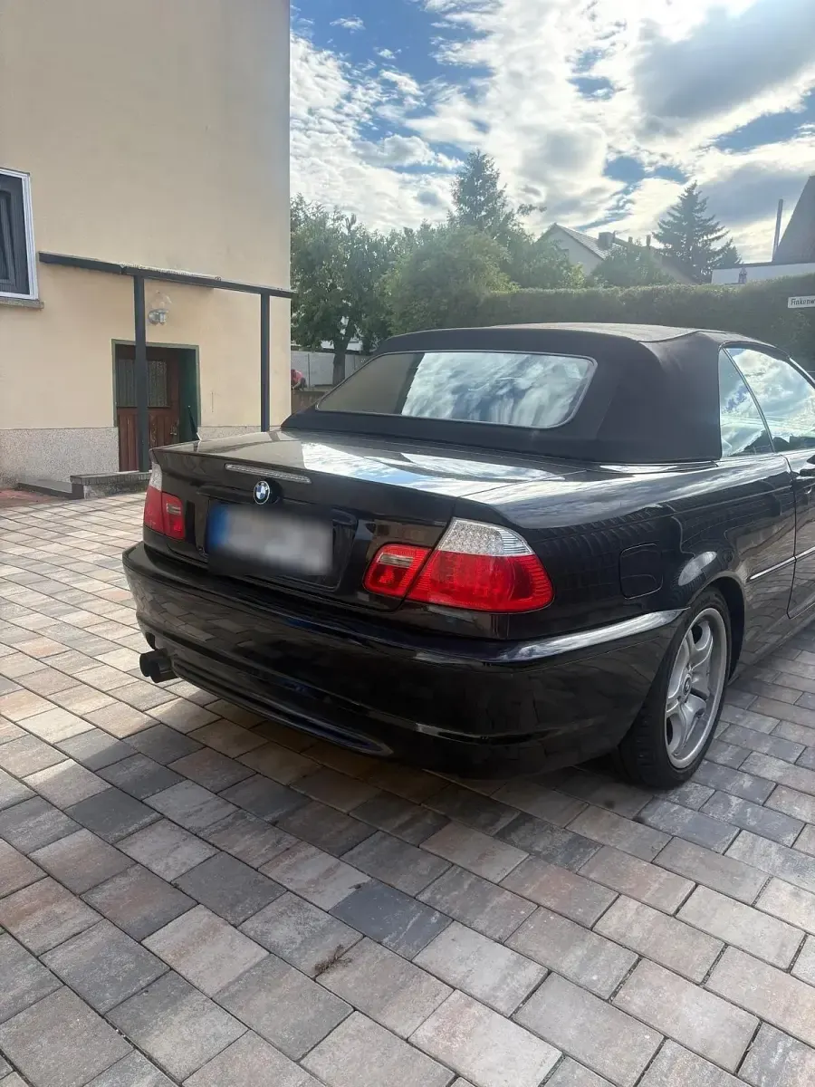 Gebraucht BMW 330 Cabriolet 231 PS (169 kW) 2004 Schwarz Cabrio